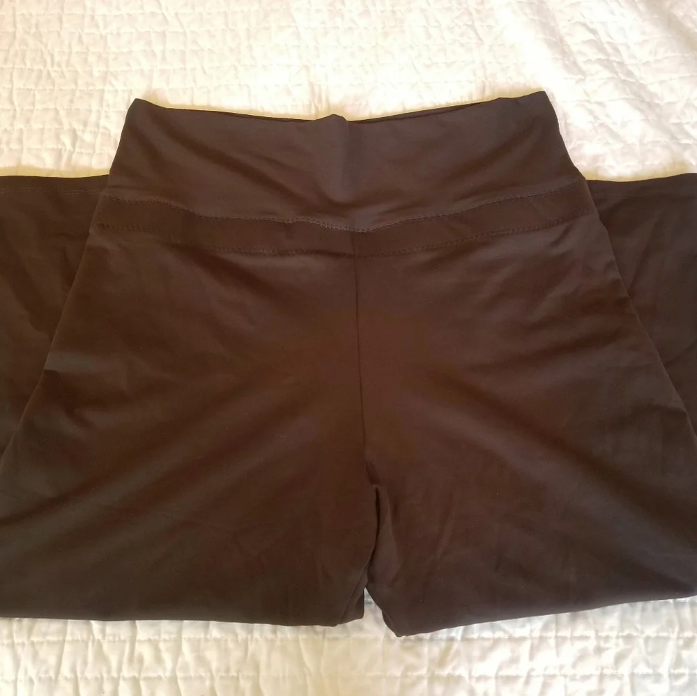 COPY - NWT Hold Your Haunches Compression Capri 3X - Picture 1 of 7